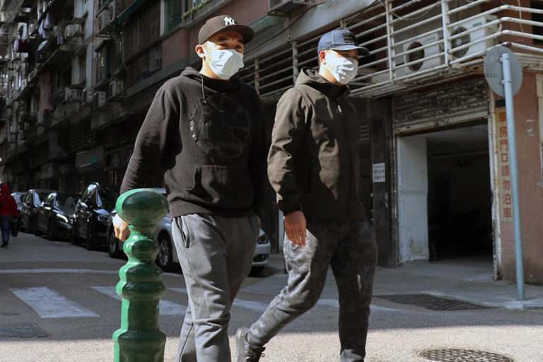 two_people_with_masks